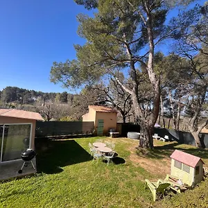 Maison Provencale Au Calme De La Campagne Avec Jacuzzi Aix-en-Provence