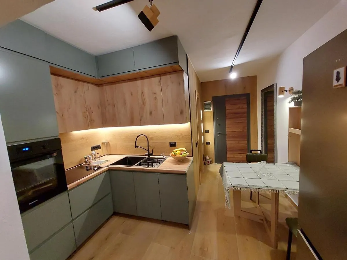 Frequency 286 Tirane Apartment 0*, Tirana Albania